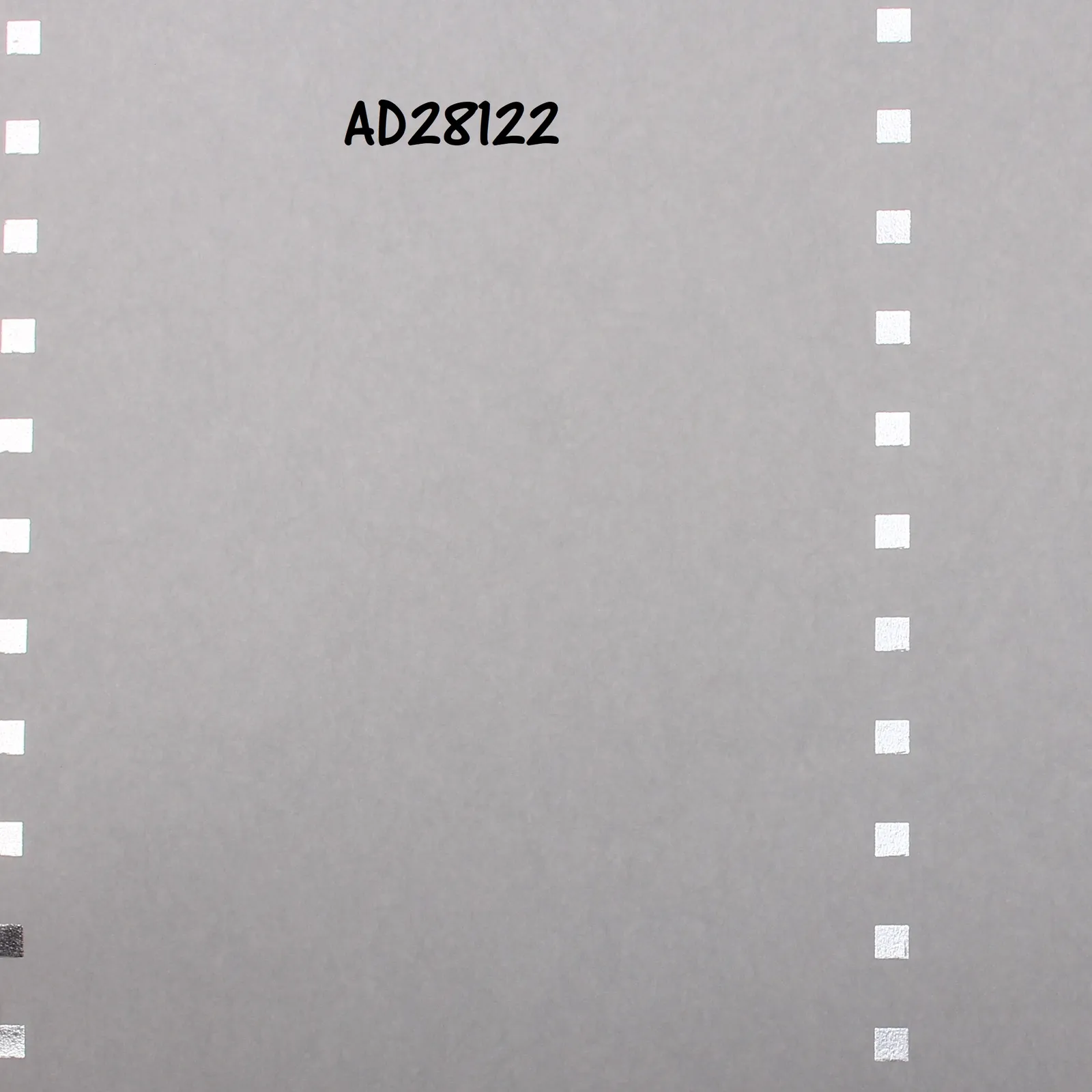 AD28122
